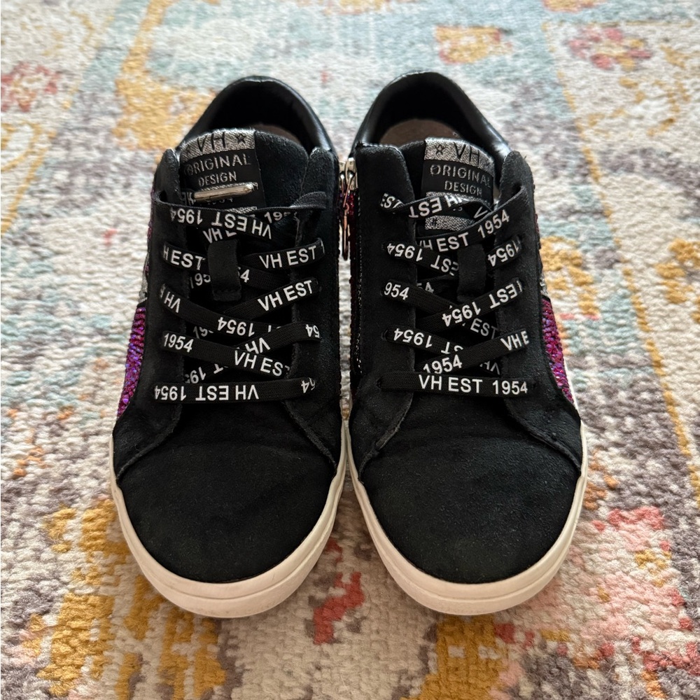 Girls Vintage Havana Black and Hot Pink Sneakers, size 3